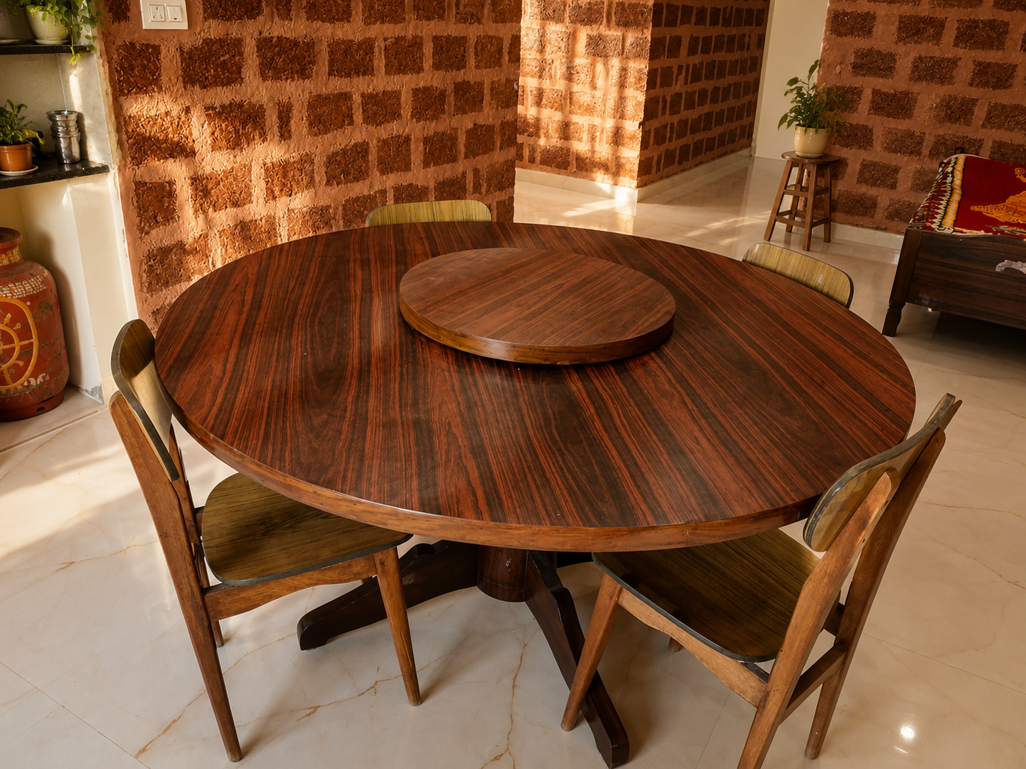 Dining area at Havala Plantation Stay